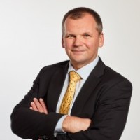 Dr. med. Christian Rais-Biegalla